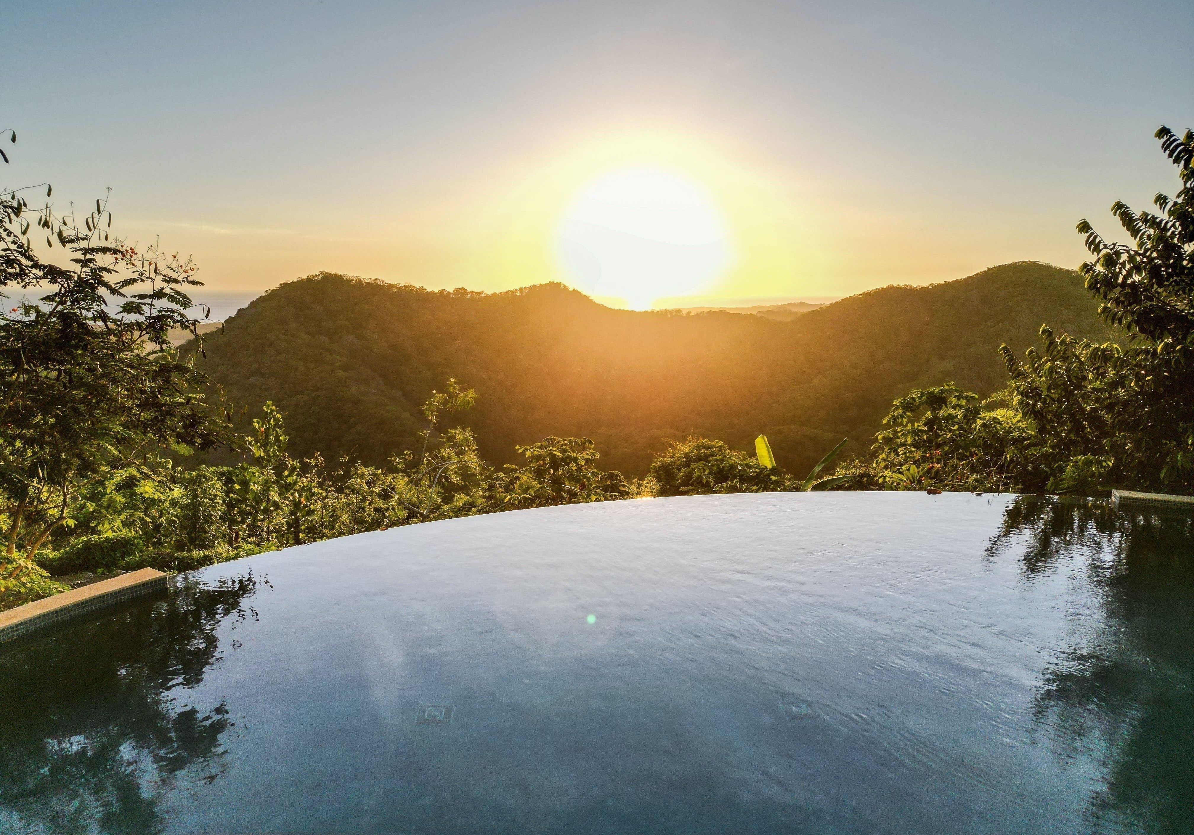 Why Attend a Yoga or Meditation Retreat? - Rose Boreal