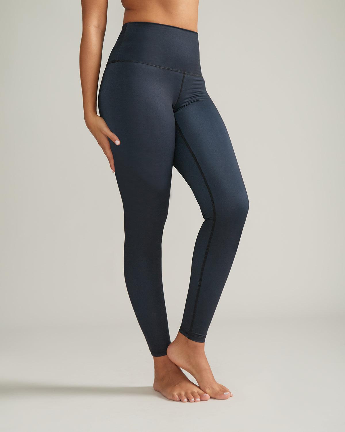 Rose Boreal - Legging - Reversible Ultralight High-Rise Legging - Charcoal English Garden