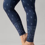 Rose Boreal - Legging - Reversible Ultralight High-Rise Legging - Bandana