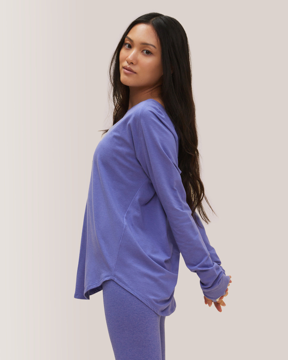 Cozy Long Sleeve Shirt in Iris
 / Chandail Confo - Iris