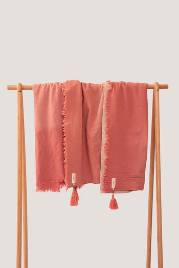 Crinkled Linen Dip-Dye Throw Blanket Home Rose Buddha - Peach Over / Pêche Over